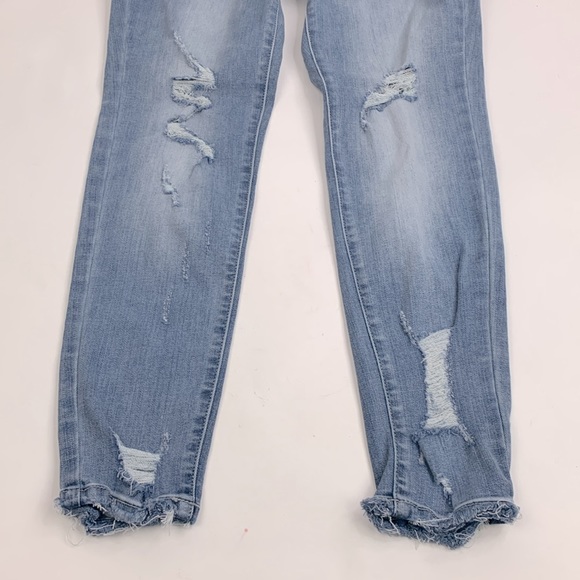 KanCan Distressed Skinny crop ankle jeans Size 9/28 Stretch Light wash denim - Picture 4 of 12
